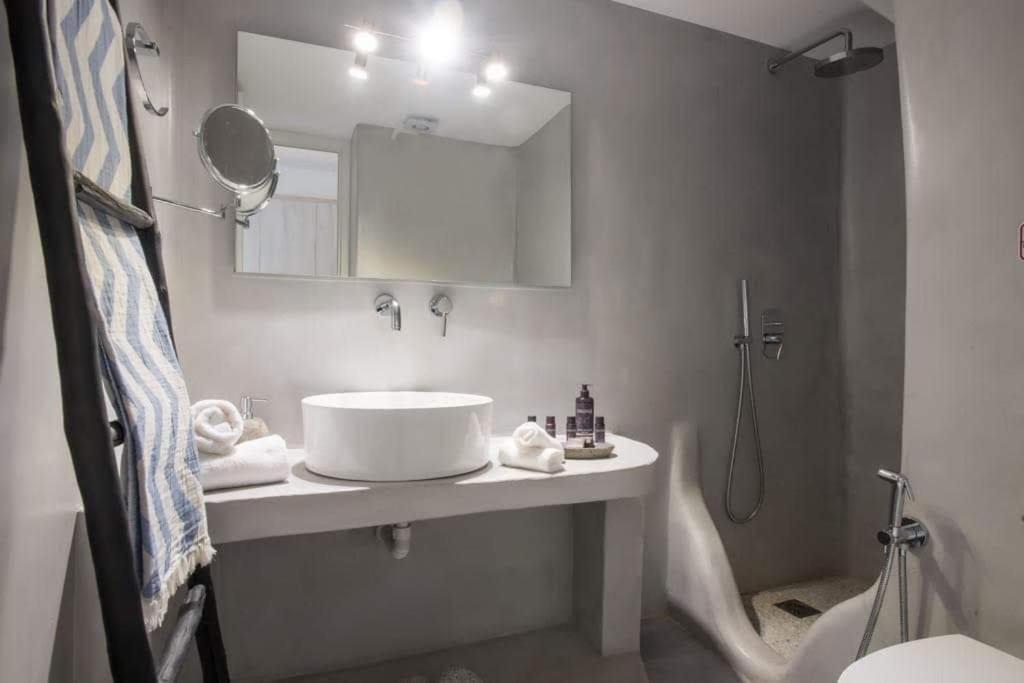 Jonaz Suites Mykonos Town Exteriör bild