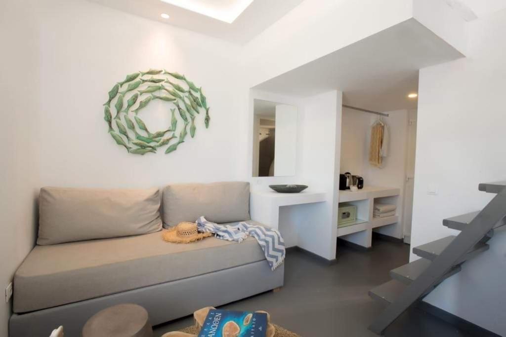 Jonaz Suites Mykonos Town Exteriör bild